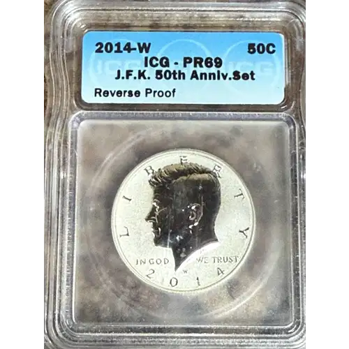 Half Dollars---Kennedy 1971-Present -Copper-Nickel- 0.5 Dollar